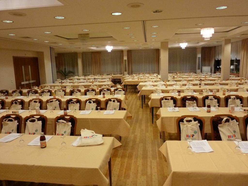 Hotel Dahl Вахтберг Экстерьер фото